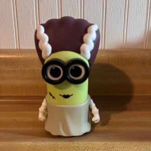 Minion Bride of Frankenstein Funko Pop